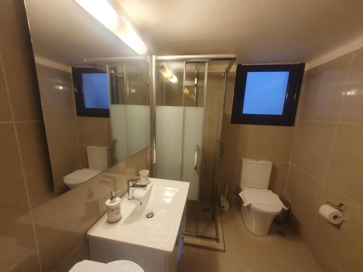 John'S Athenian Beauty 45M2 , Metro 7'アパートメント エクステリア 写真